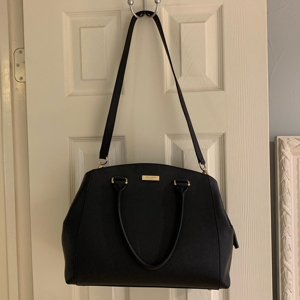 Kate Spade Black Leather Tote RN 0102769 CA 57710